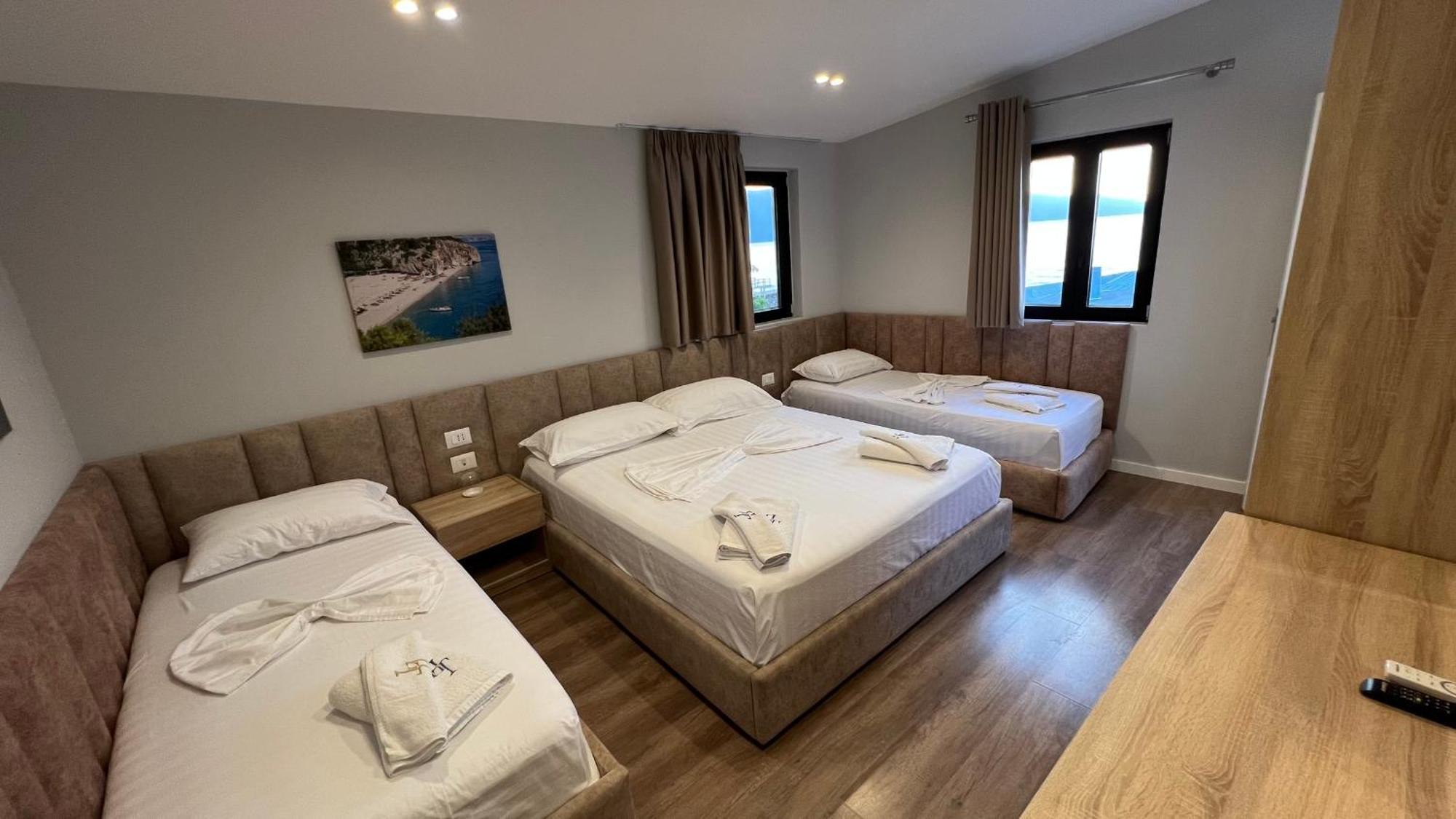 Villa Tramonto Vlore Radhime Exterior photo