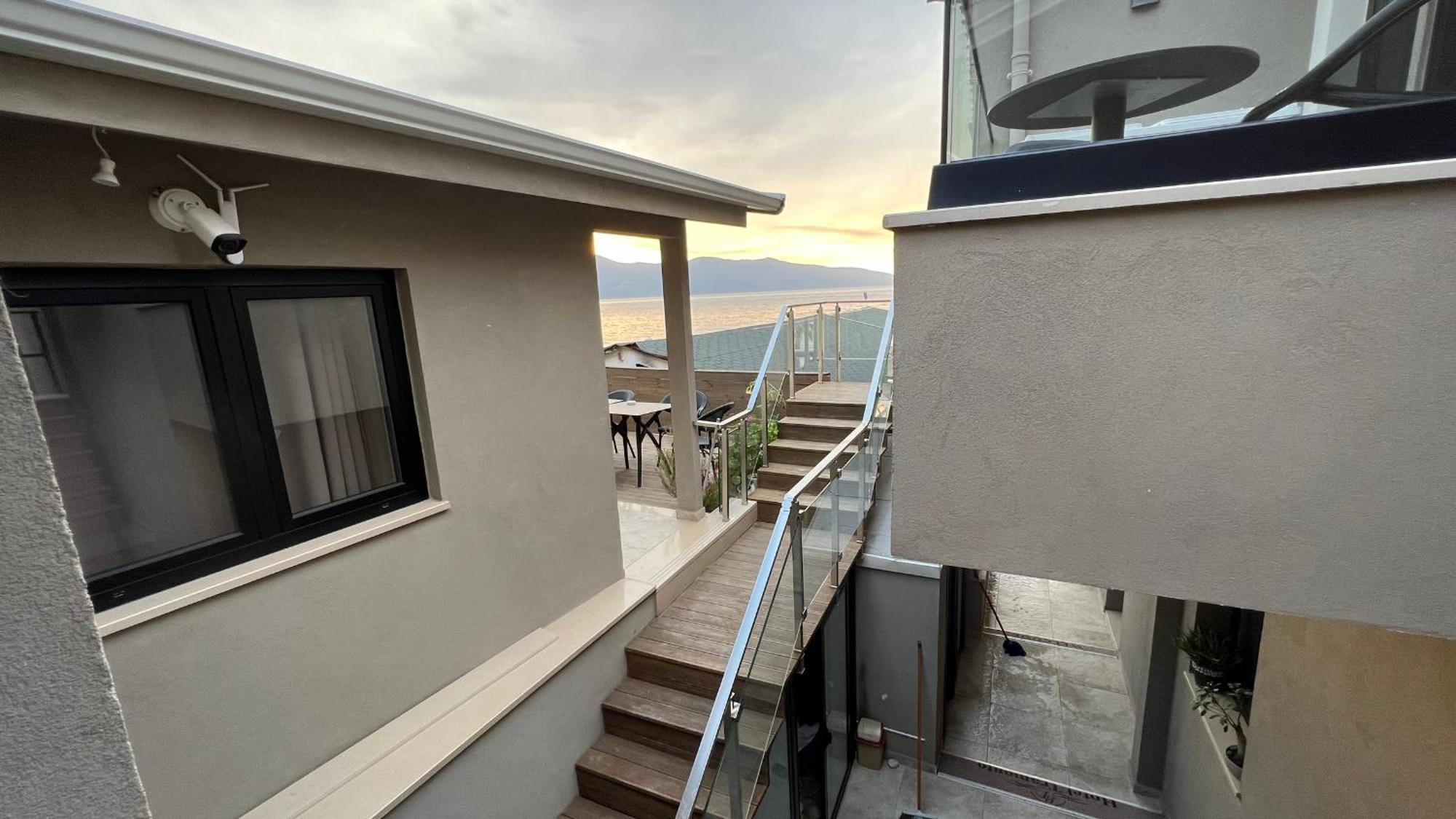Villa Tramonto Vlore Radhime Exterior photo