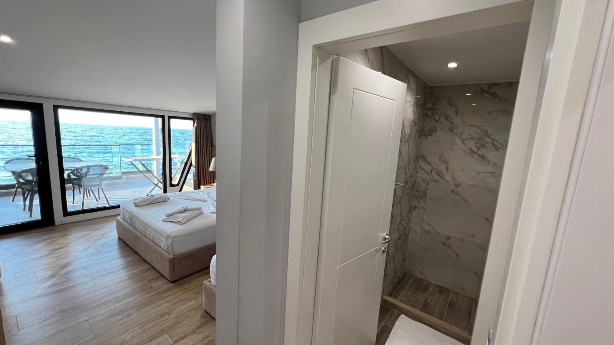 Villa Tramonto Vlore Radhime Exterior photo