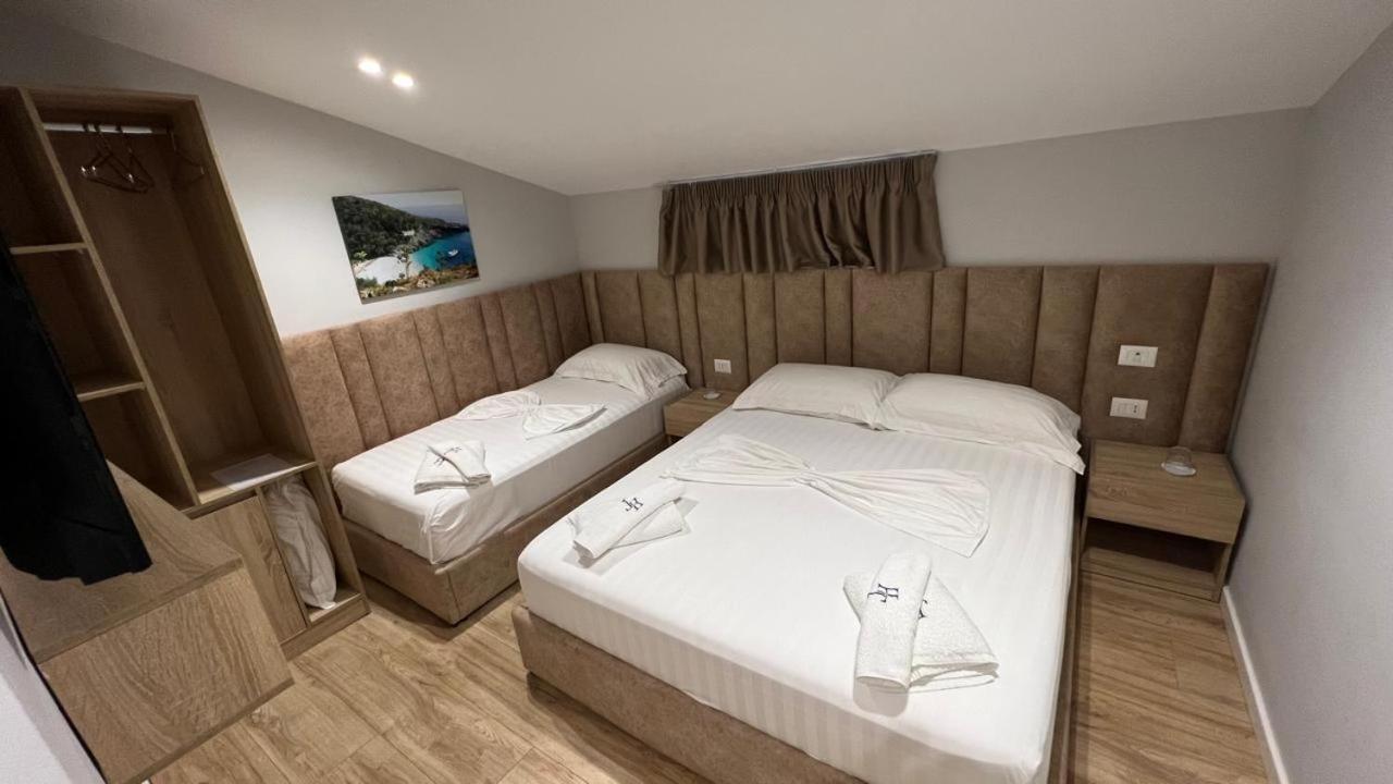 Villa Tramonto Vlore Radhime Exterior photo